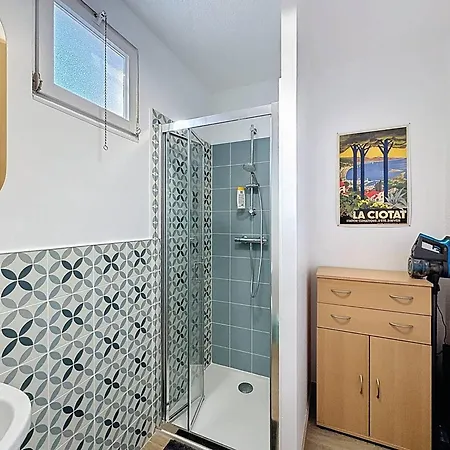 Apartmán T2 Duplex Avec Clim' Et Parking Prive, Proche - Fr-1-770-69 Les Lecques