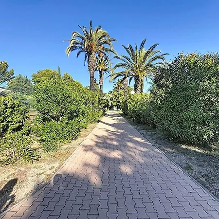 T2 Duplex Avec Clim' Et Parking Prive, Proche - Fr-1-770-69 Apartmán *