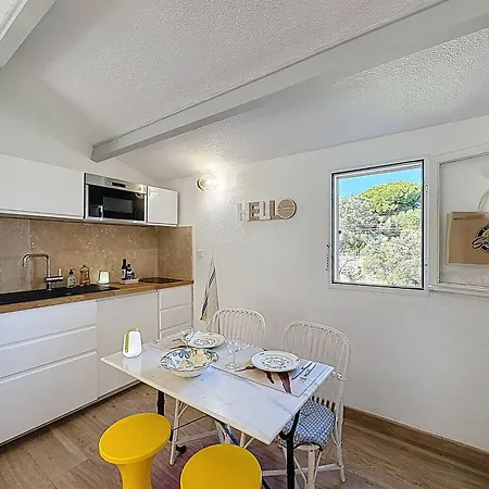 T2 Duplex Avec Clim' Et Parking Prive, Proche - Fr-1-770-69 Appartement Les Lecques